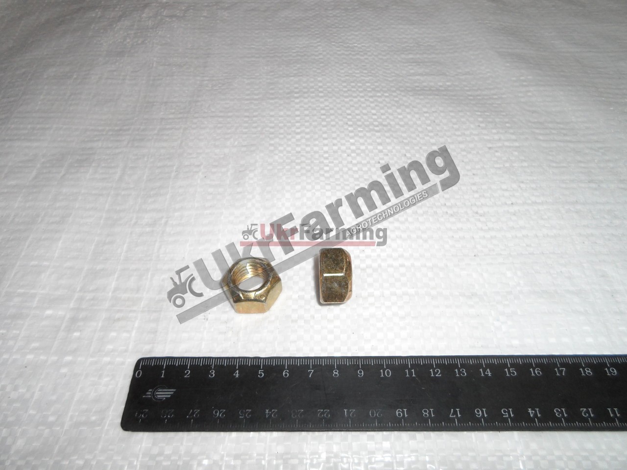 Гайка CASE 5/8"-11, GC LOCK (86992216) (вир-во CNHI)