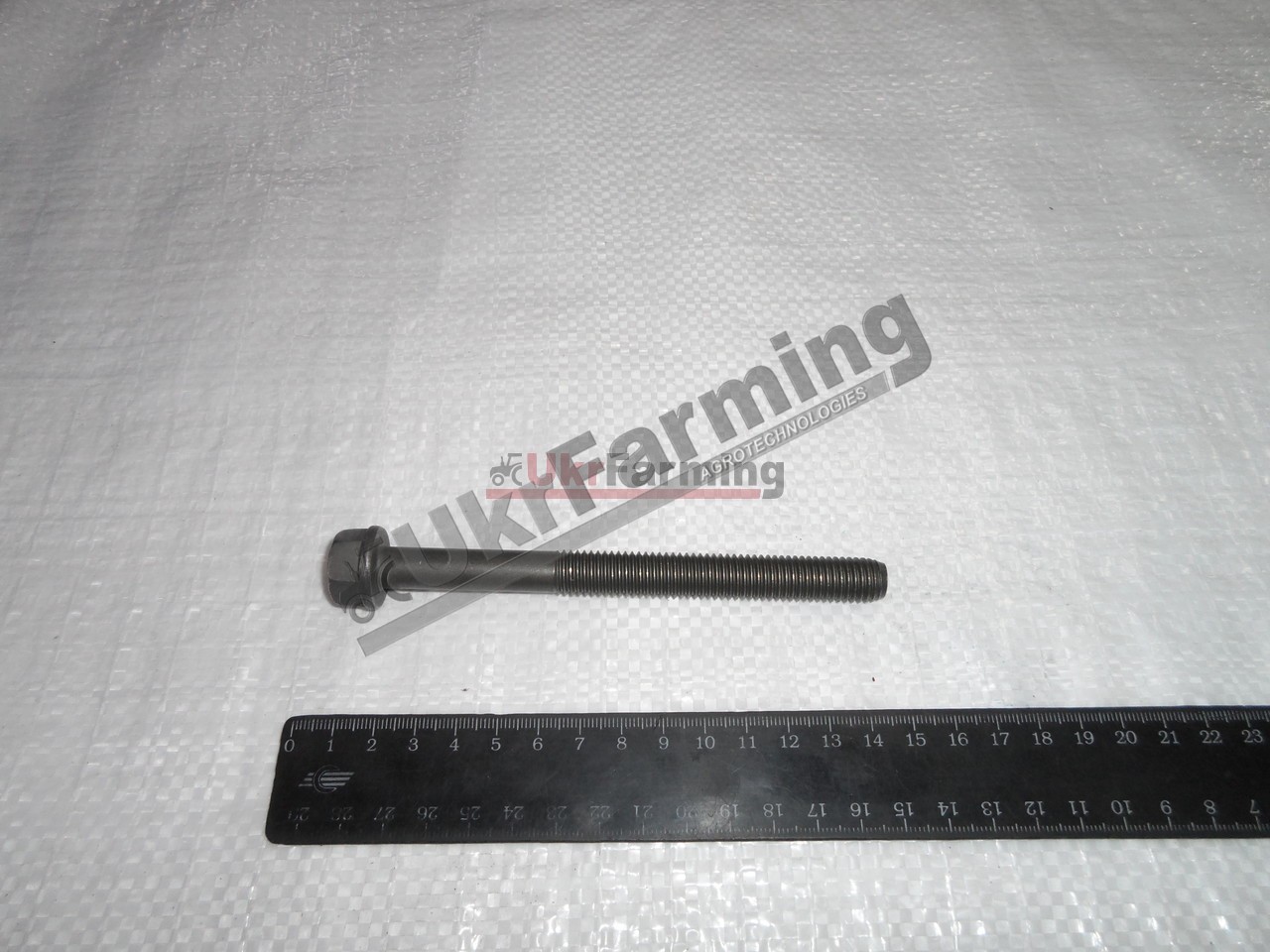 Болт CASE ГБЦ M12 x 1.75 x 130mm  Puma 210 (вир-во CNHI)